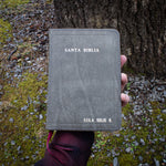 Load image into Gallery viewer, Step 2: Choose your Leather
