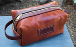 Load image into Gallery viewer, Leather travel bag
